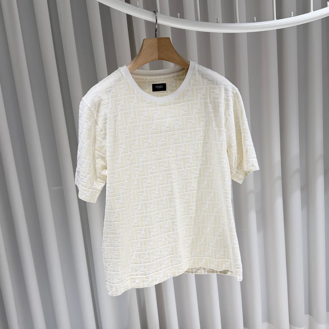 (A+/S) / 펜디 울오버 FF 로고 자카드 아이보리 반팔 상품이미지3