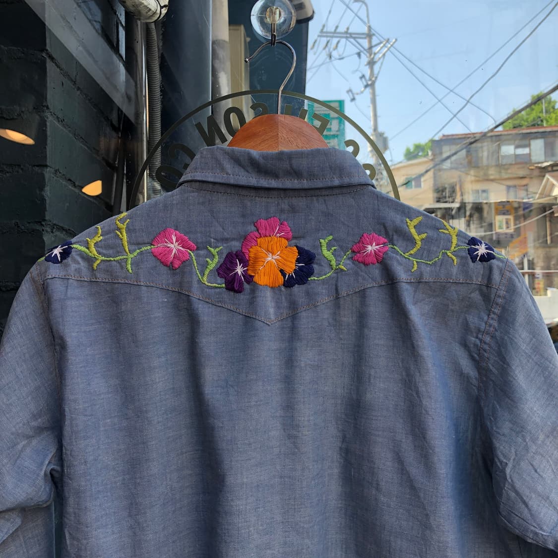 70s Wrangler chambray shirt-M 상품이미지5