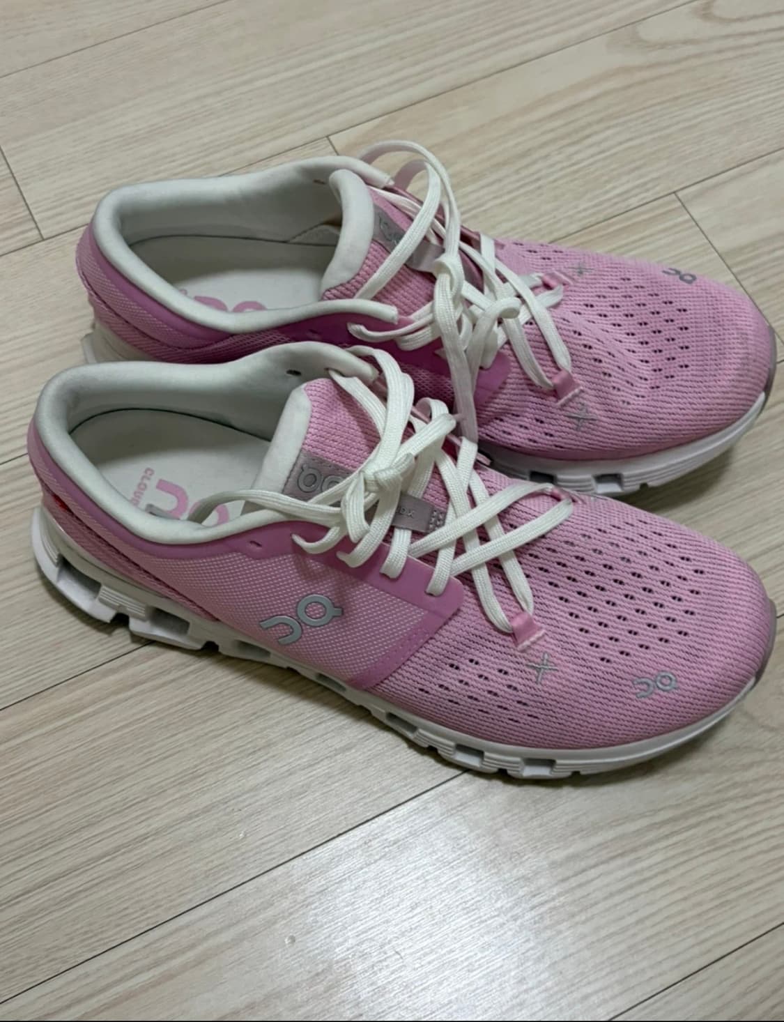 온러닝 클라우드테크 255 상품이미지1