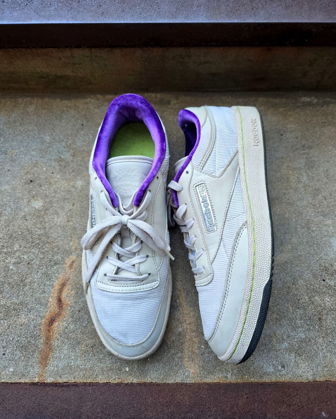 Reebok Club C85 미니언즈 콜라보 (Minions) 상품이미지1