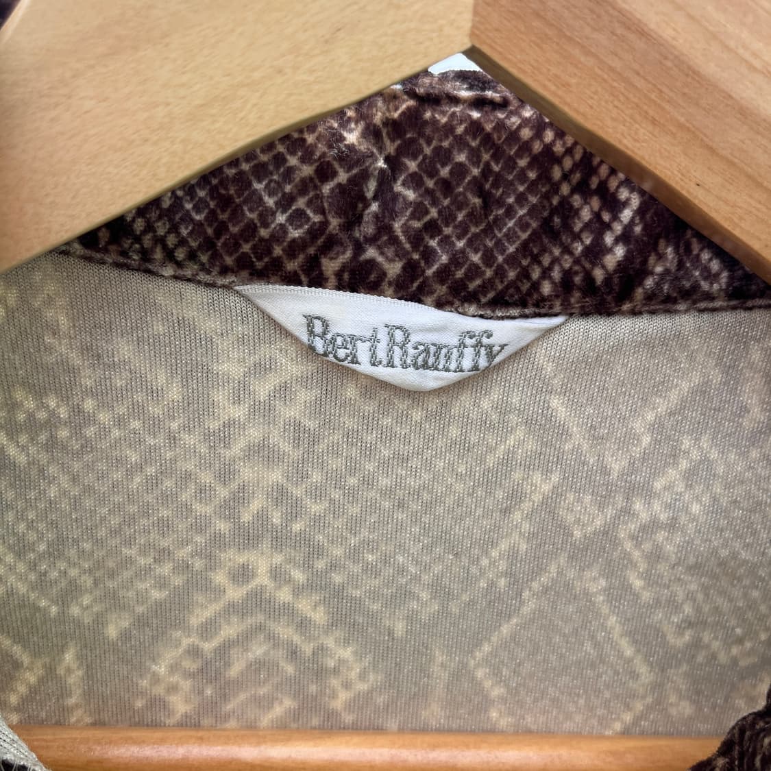 Snake Print Button-up Shirt Jacket 상품이미지4