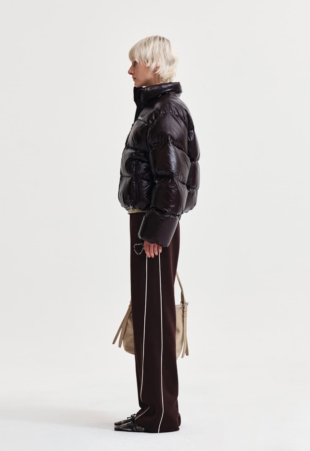 마뗑킴 스몰 로고 볼륨 다운 패딩 M 새상품 상품이미지3