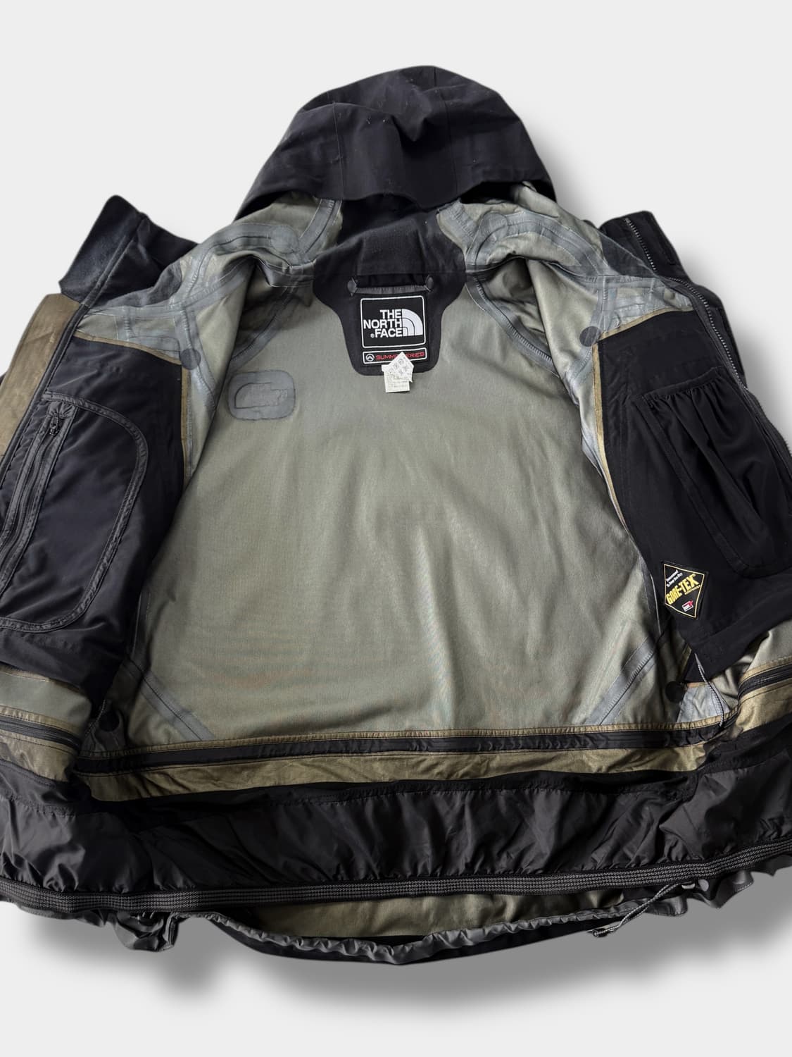 노스페이스 루즈핏 써밋시리즈 고어텍스 xcr 마운틴 자켓 상품이미지2