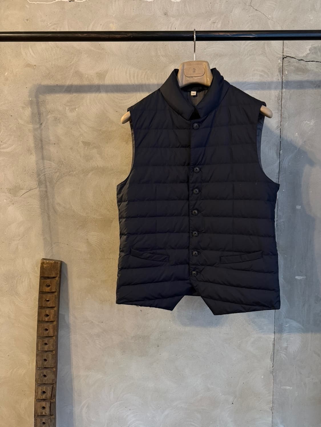 수트서플라이 구스다운 베스트 남성100 상품이미지1