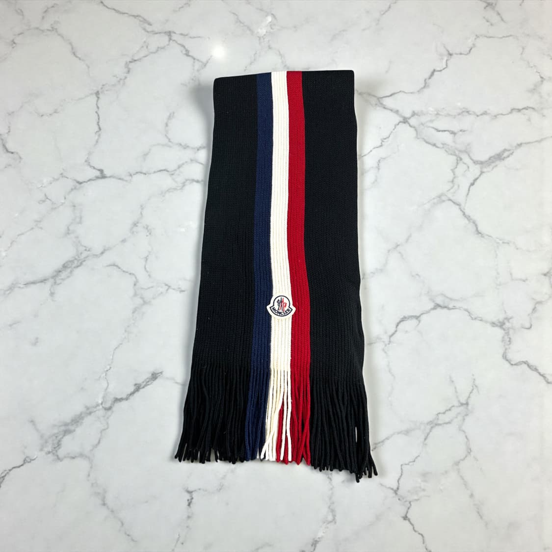 몽클레어 와펜 3선트리밍 머플러 상품이미지5