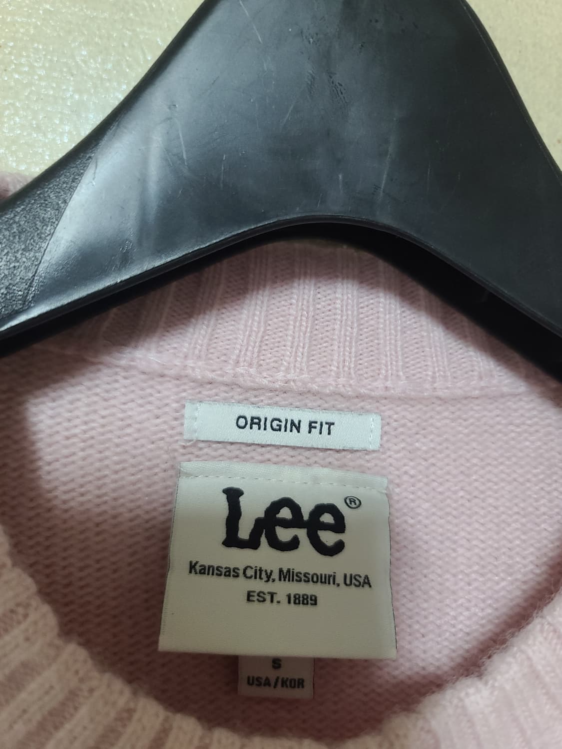 Lee 빅트위치 로고 핑크 니트 상품이미지5