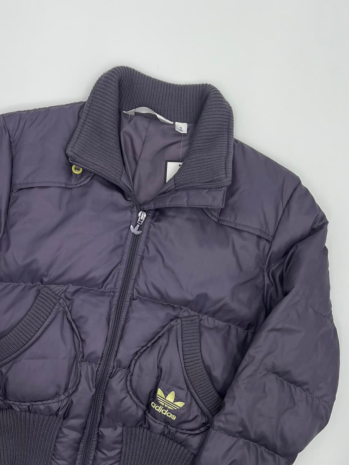 아디다스 우먼 숏 패딩 상품이미지2