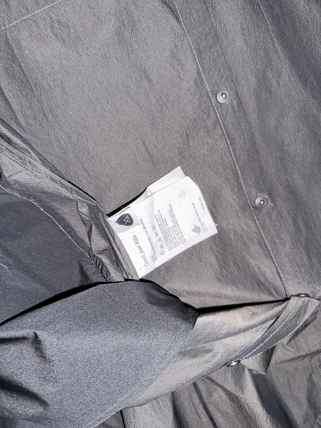 [XL] 코스트퍼킬로 게더드 나일론 다트 디테일 셔츠 챠콜 상품이미지6