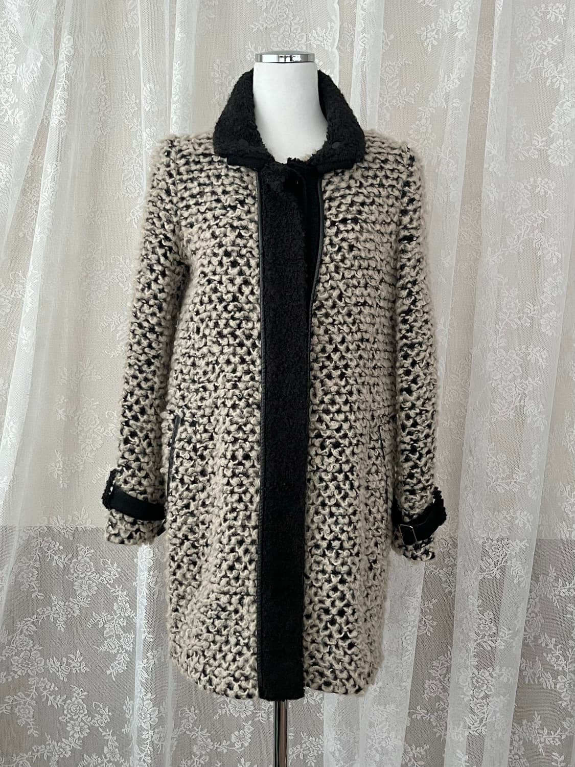 82-94-160) 한섬 시스템 뽀글이 코트 상품이미지1