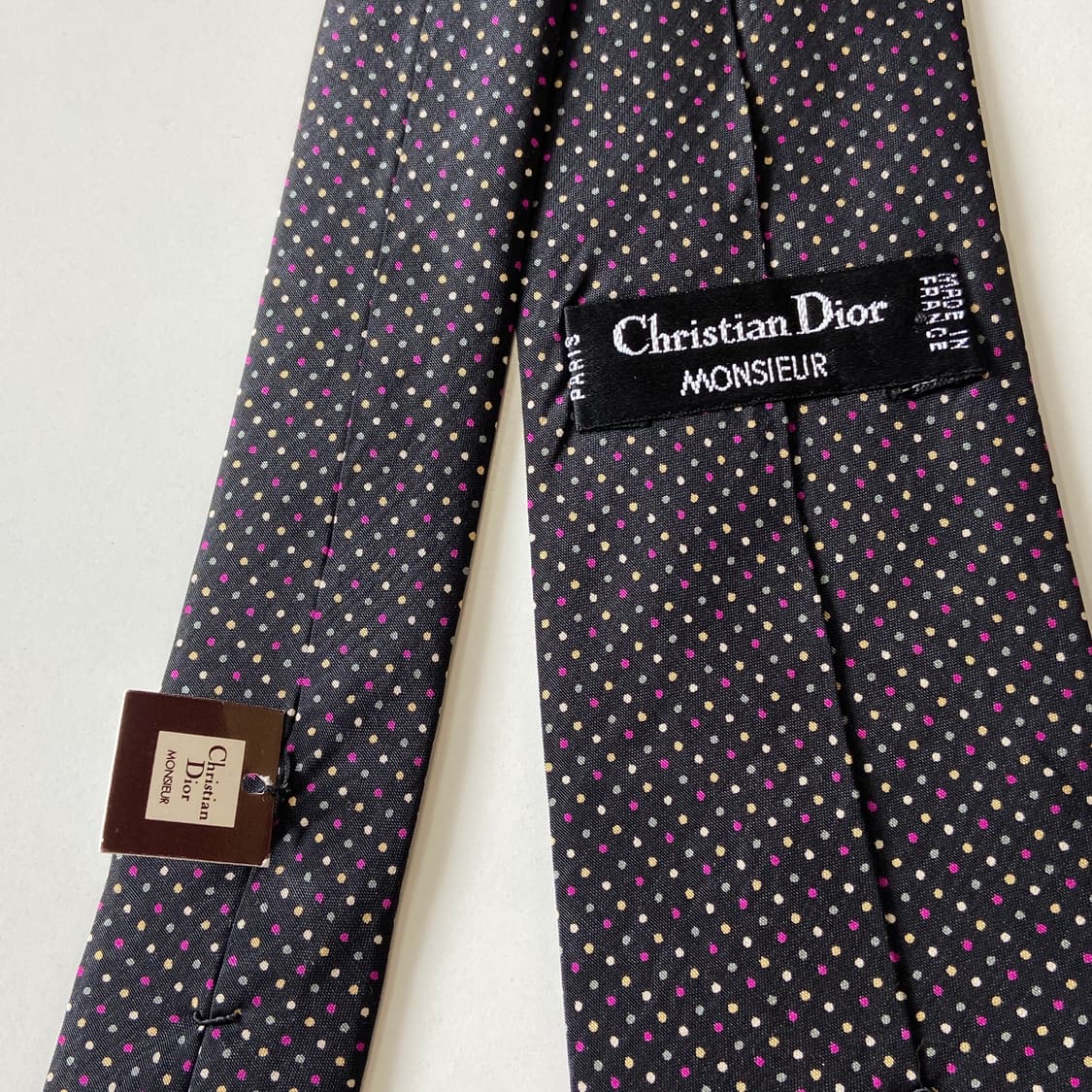 택달린 미사용품 크리스찬 디올(Dior) 명품 정품 넥타이7.8cm 상품이미지5