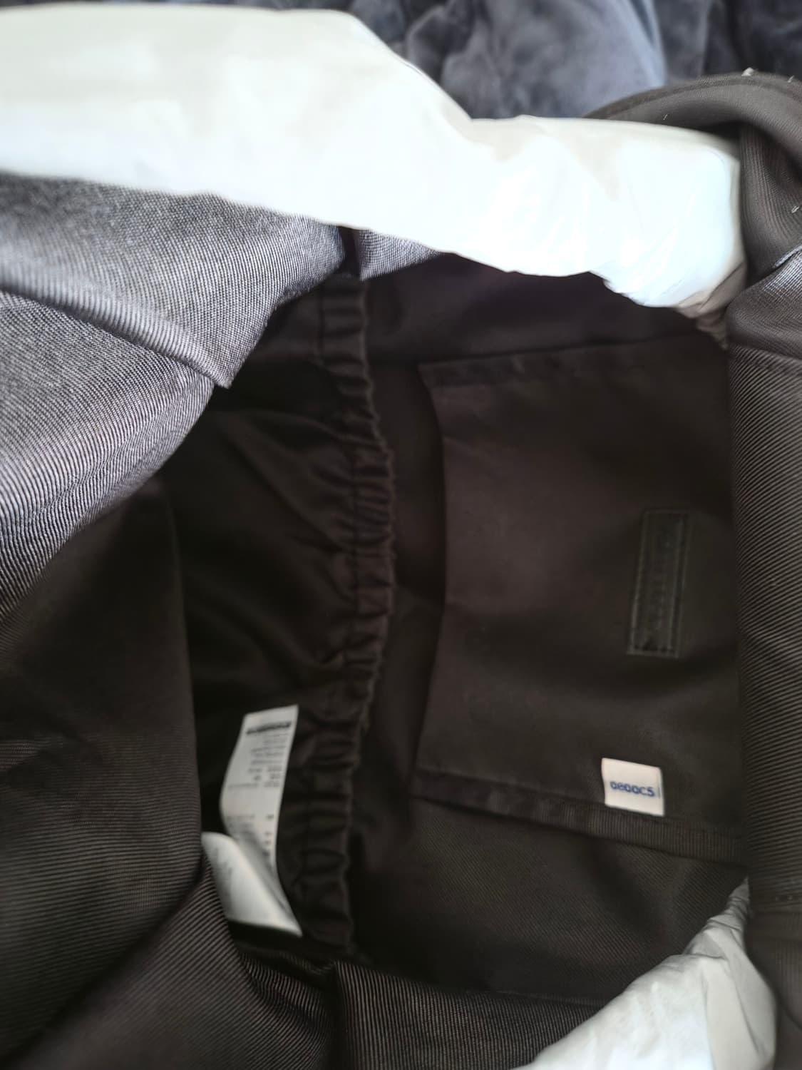 아더에러 바딘 백팩 그레이 상품이미지4