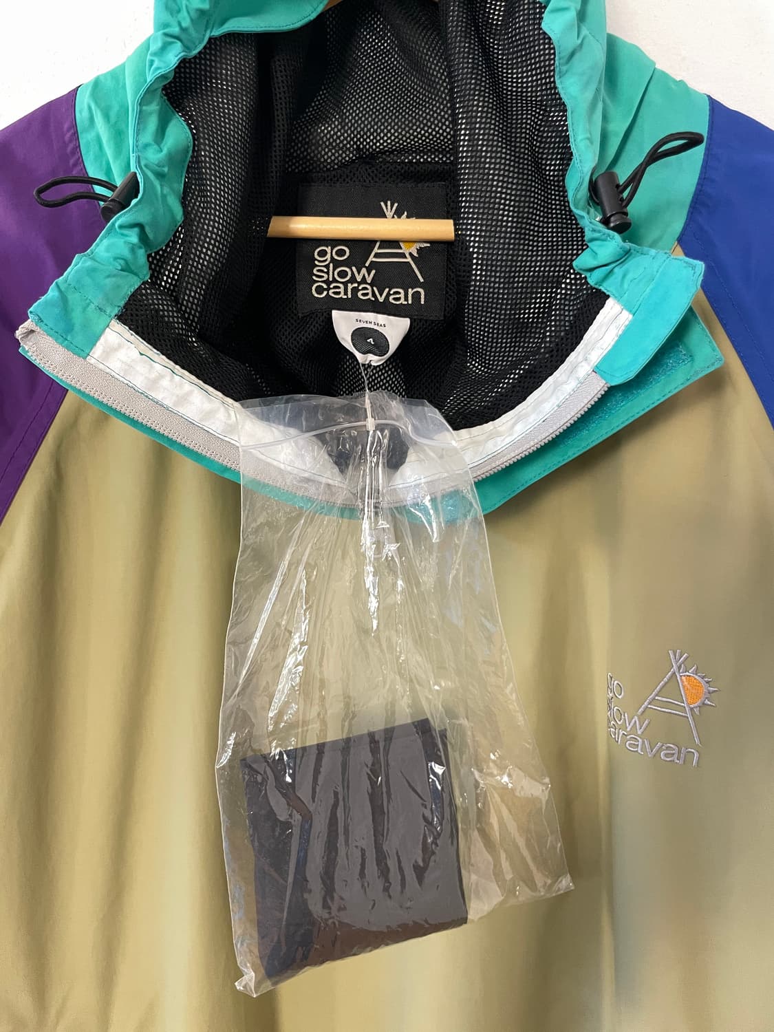 고 슬로우 카라반 레인 코트  상품이미지5