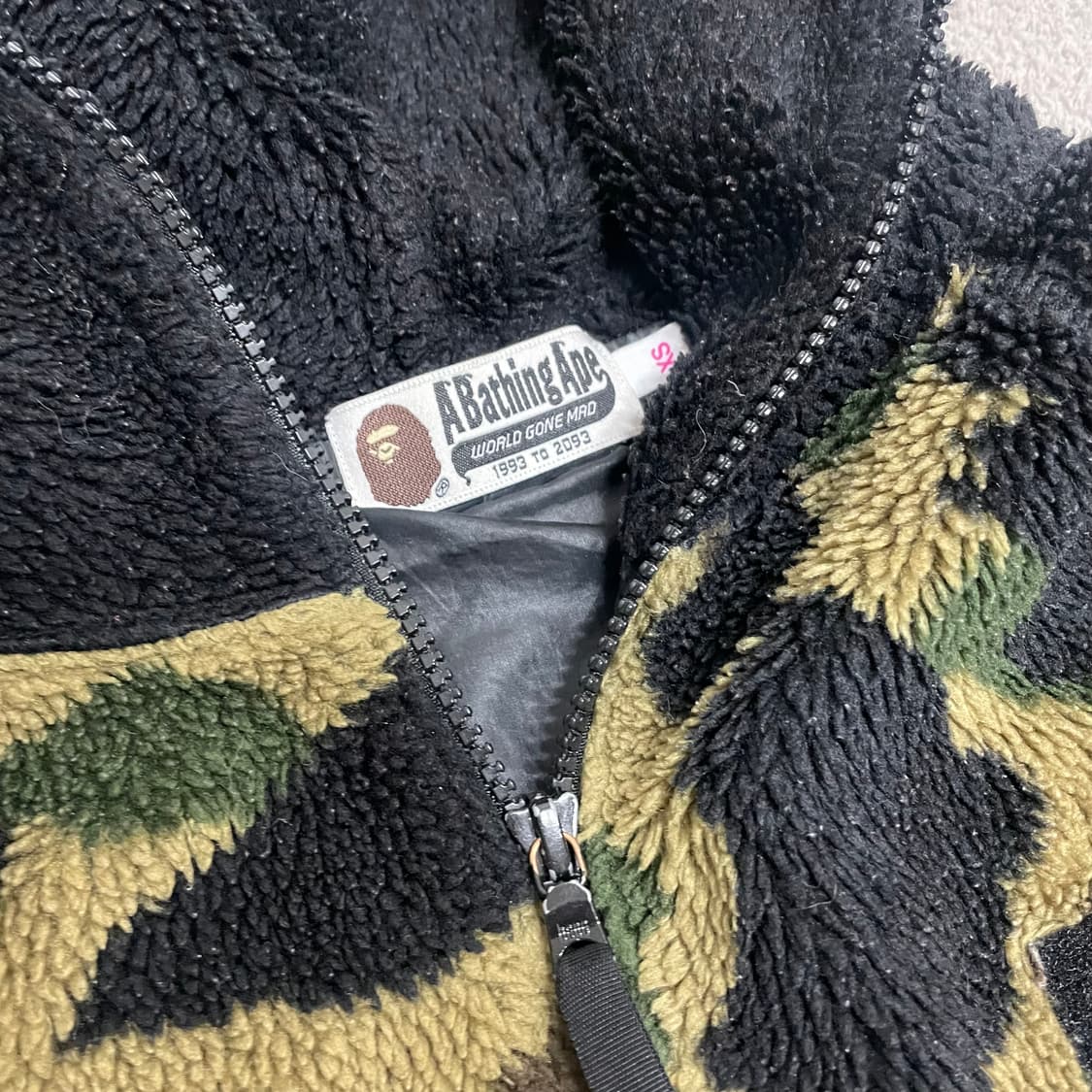 XS) 베이프 녹계 후리스 뽀글이 후드 집업 상품이미지4