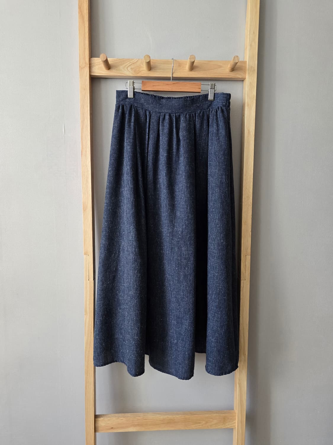 Linen Blend Deep Navy Volume Flare Skirt 상품이미지5