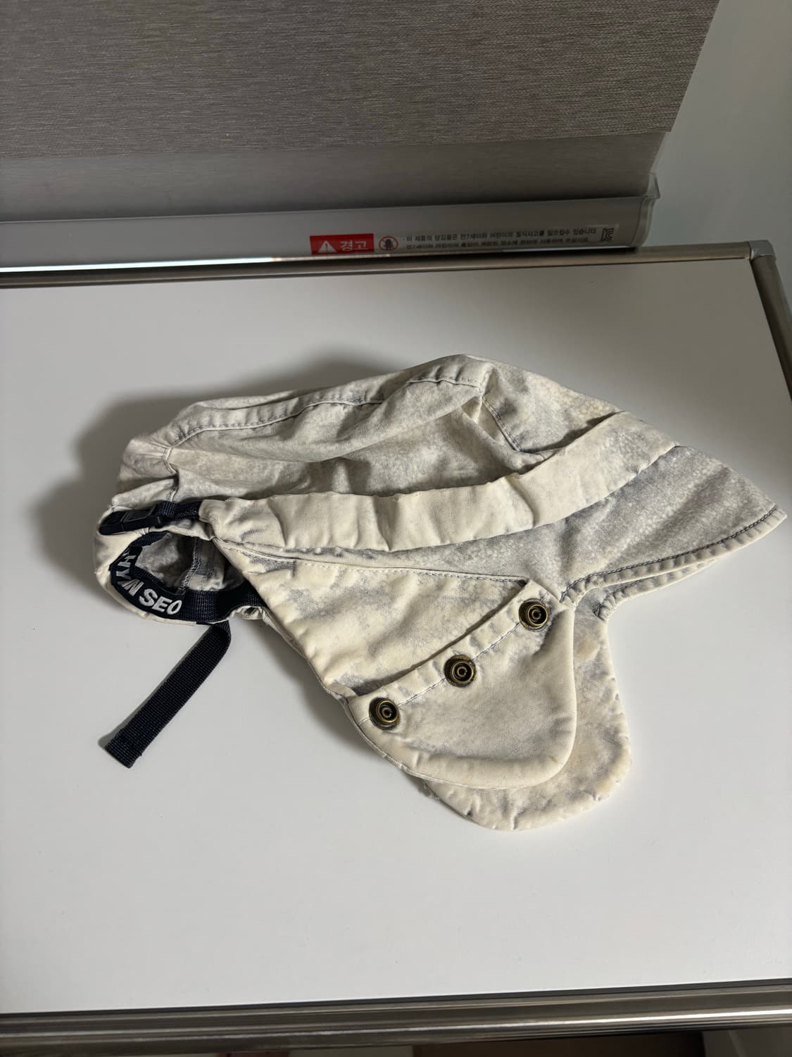 Hyeinseo 혜인서 플랩 햇 ice blue flap hat 상품이미지5