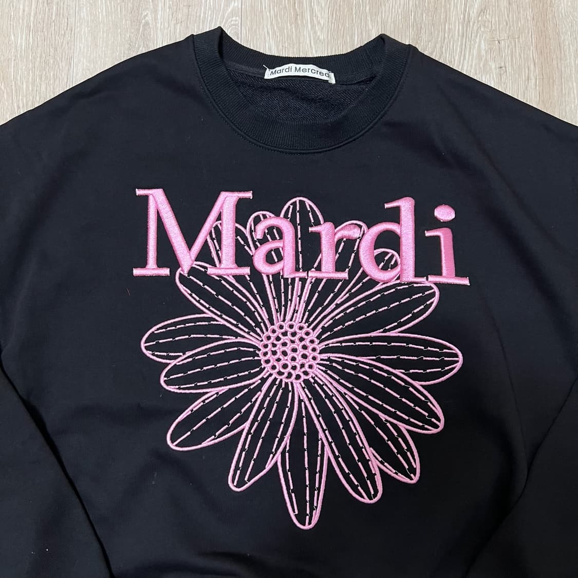 마르디 메크르디 플라워 맨투맨 M  상품이미지2