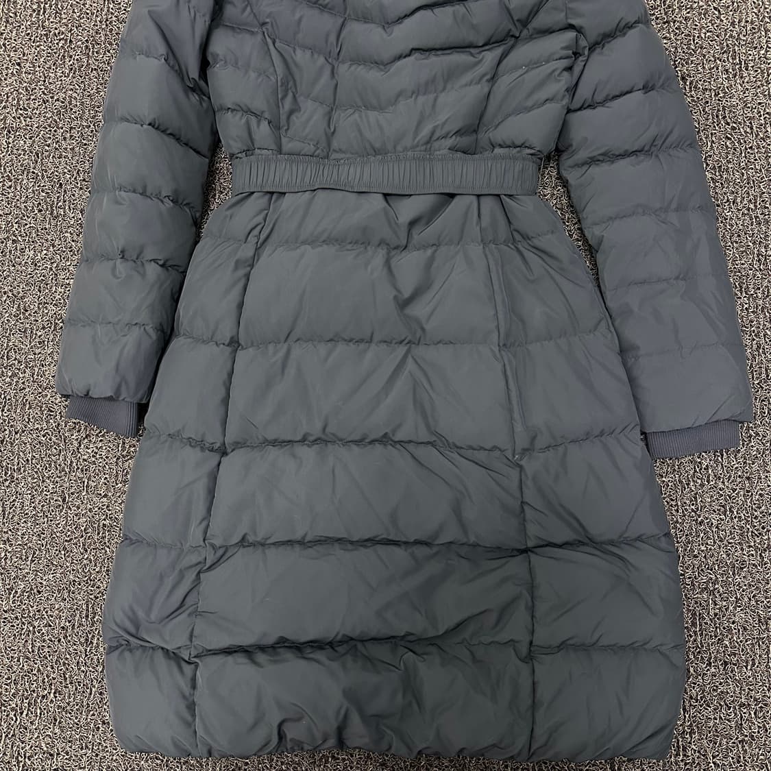 GUESS 게스 덕다운 여성 롱패딩 S 상품이미지6