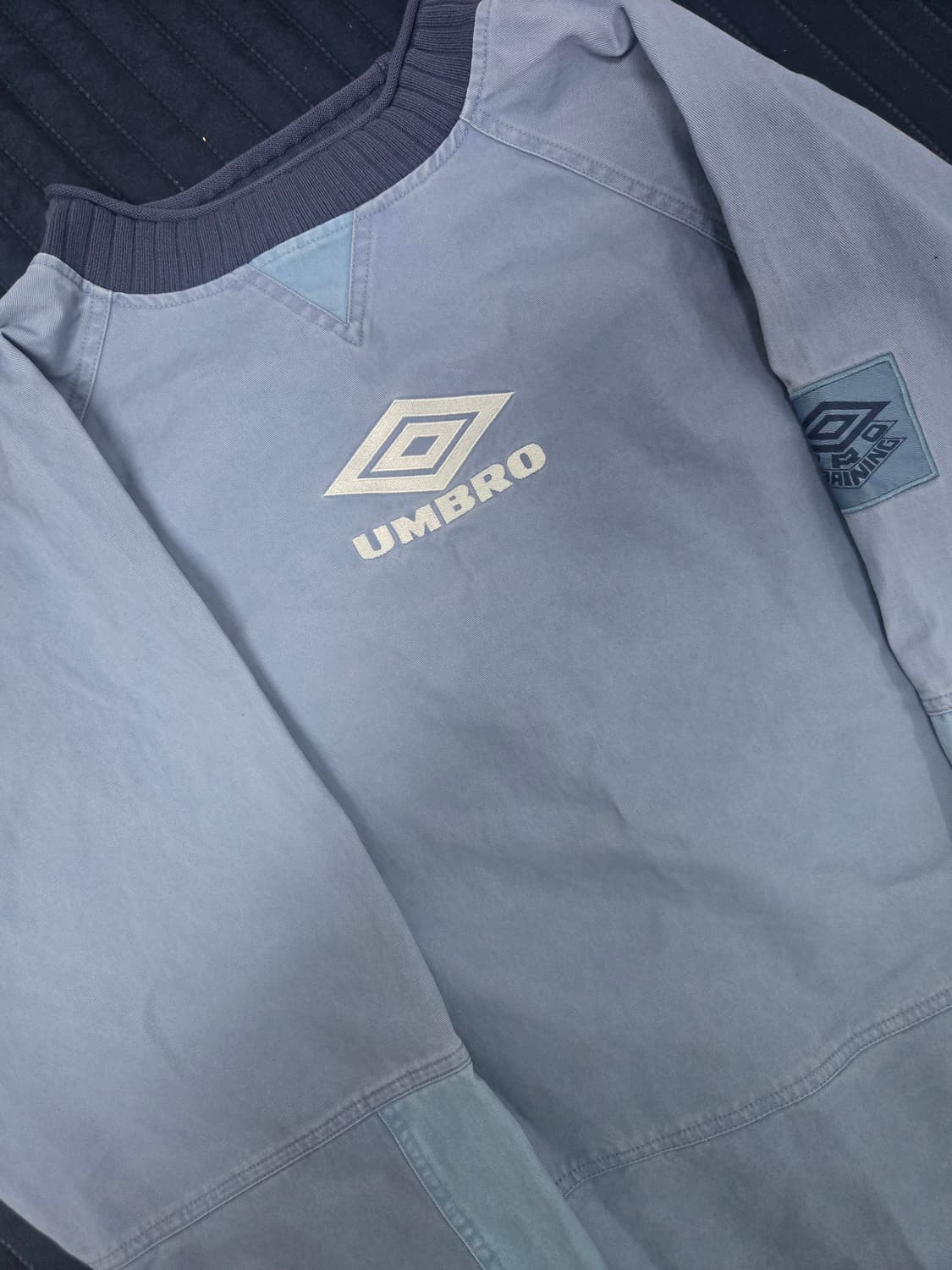 엄브로 아이코닉 드릴탑 상품이미지1