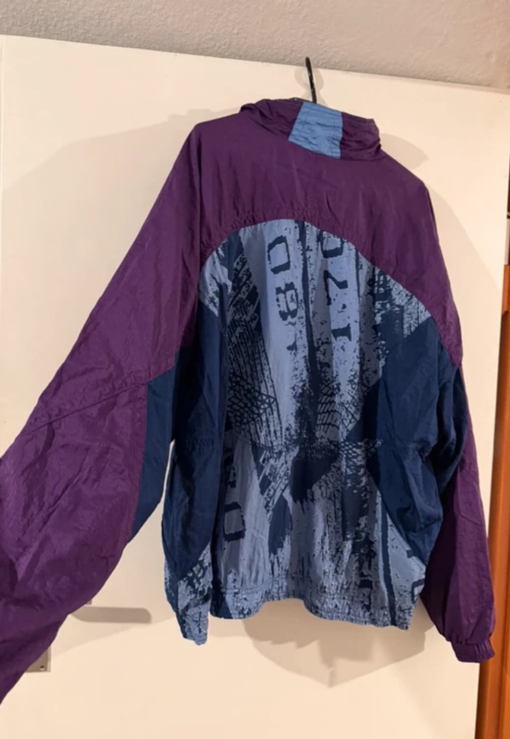 [XL]나이키 올드스쿨 빈티지 바람막이 지디님 착용 상품이미지3