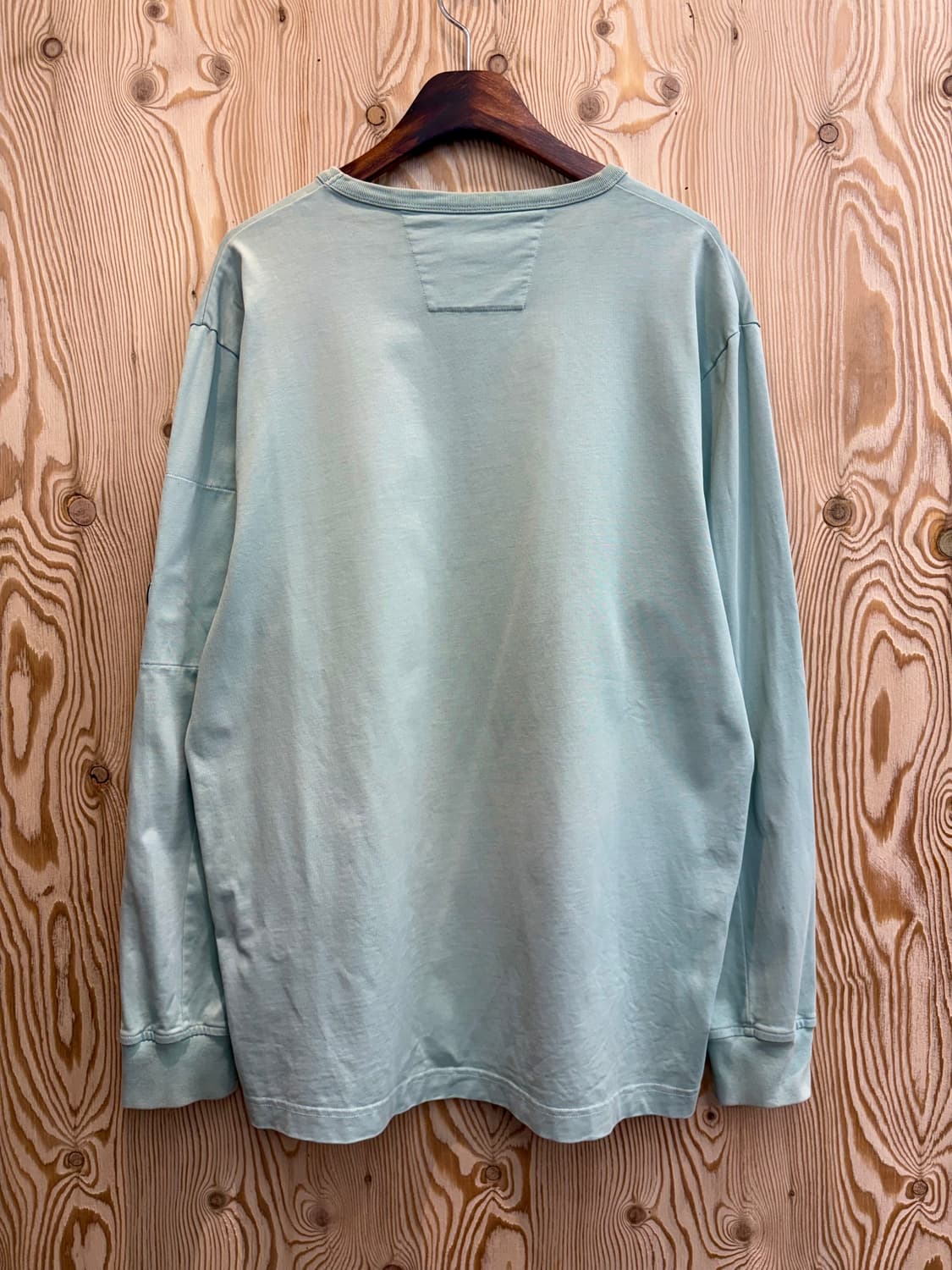 C.P 컴퍼니 렌즈 와펜 롱슬리브 상품이미지3