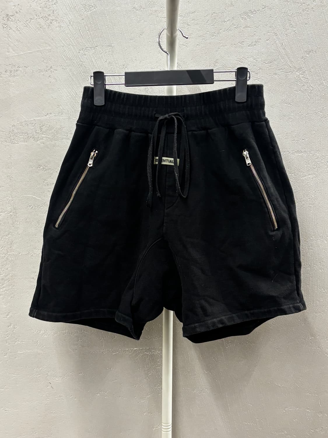 피어오브갓 에센셜 지퍼 하프 팬츠 상품이미지2