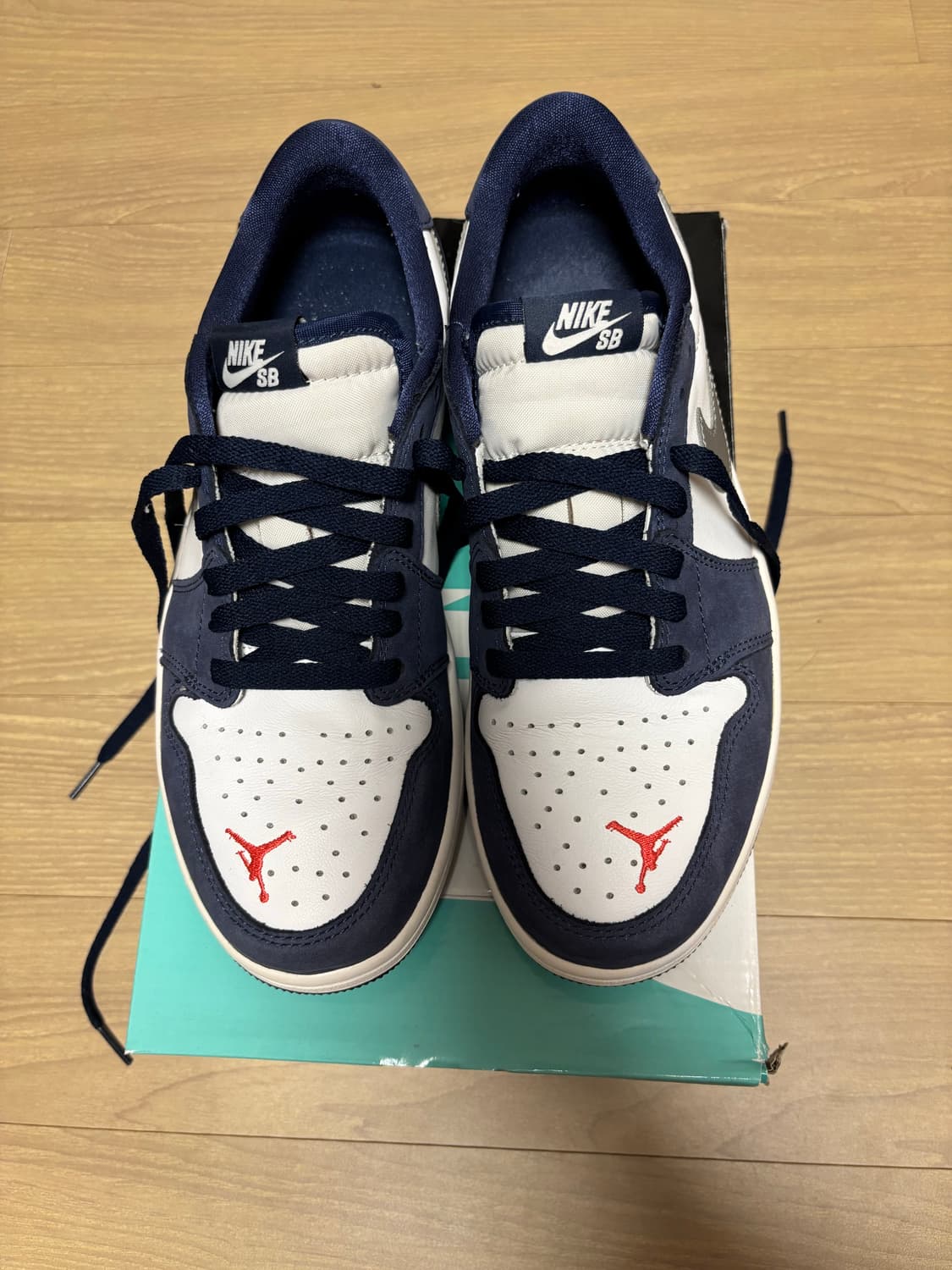조던 1 로우 SB 코스턴 미드나잇 네이비 265 상품이미지2