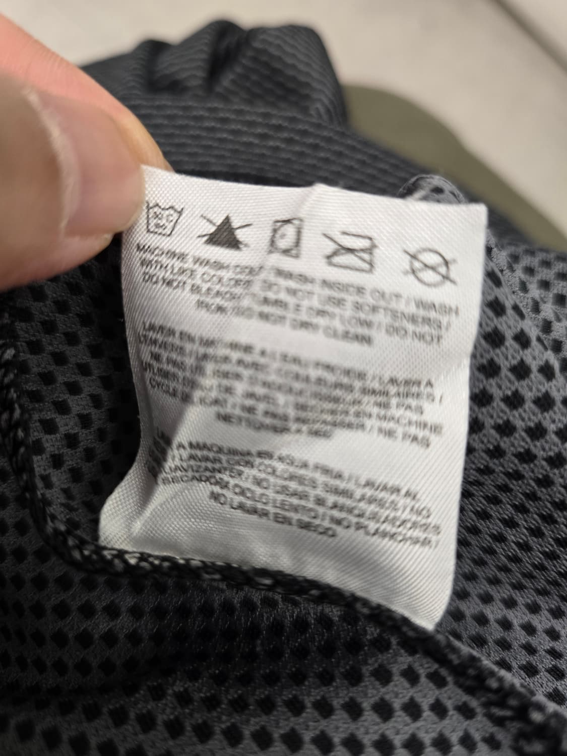 타이틀리스트 남성 골프 반팔카라티.
싸이즈 105 상품이미지8