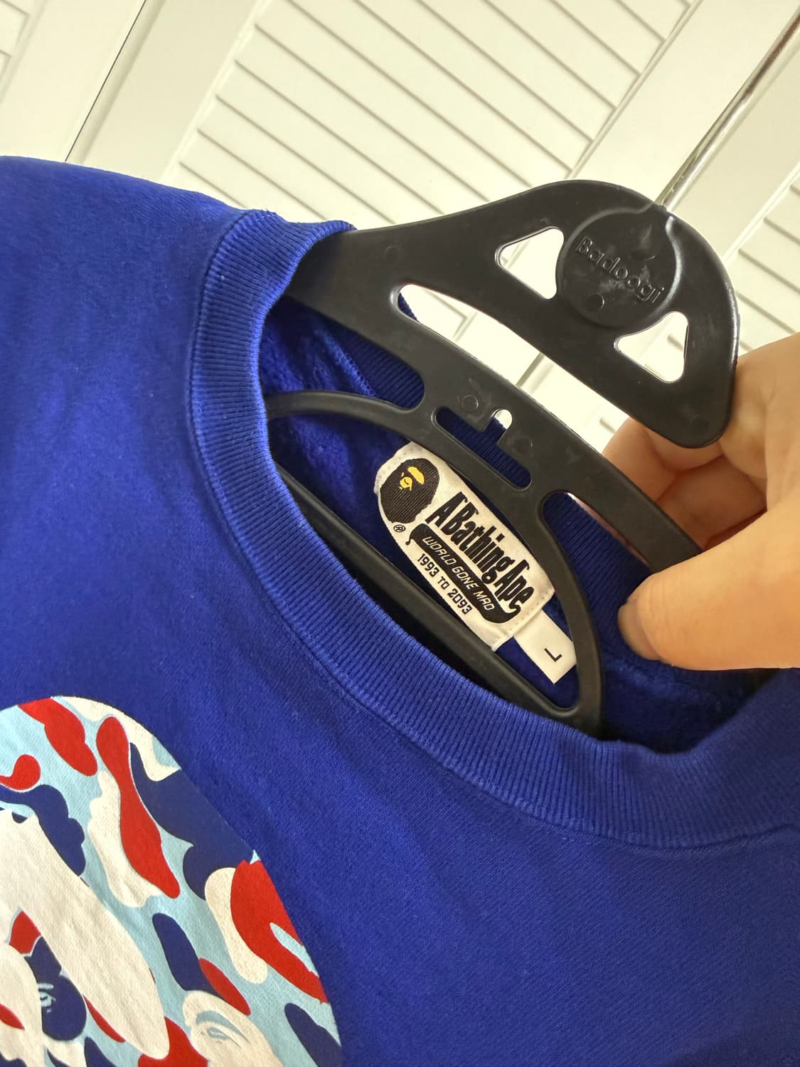 베이프 파리 맨투맨 상품이미지2