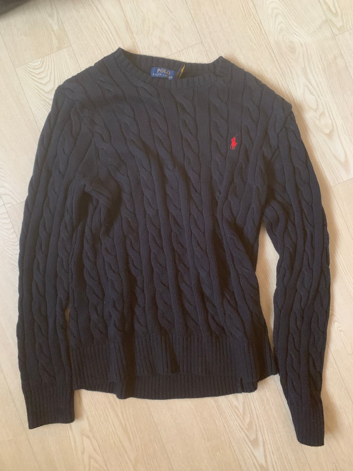 폴로 니트 상품이미지1