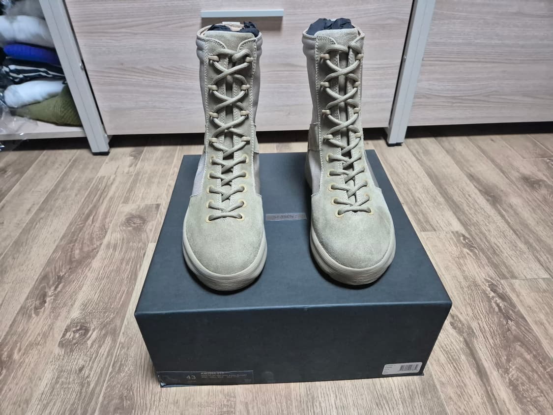 Yeezy season 3 Miltary boot rock eu43 상품이미지1