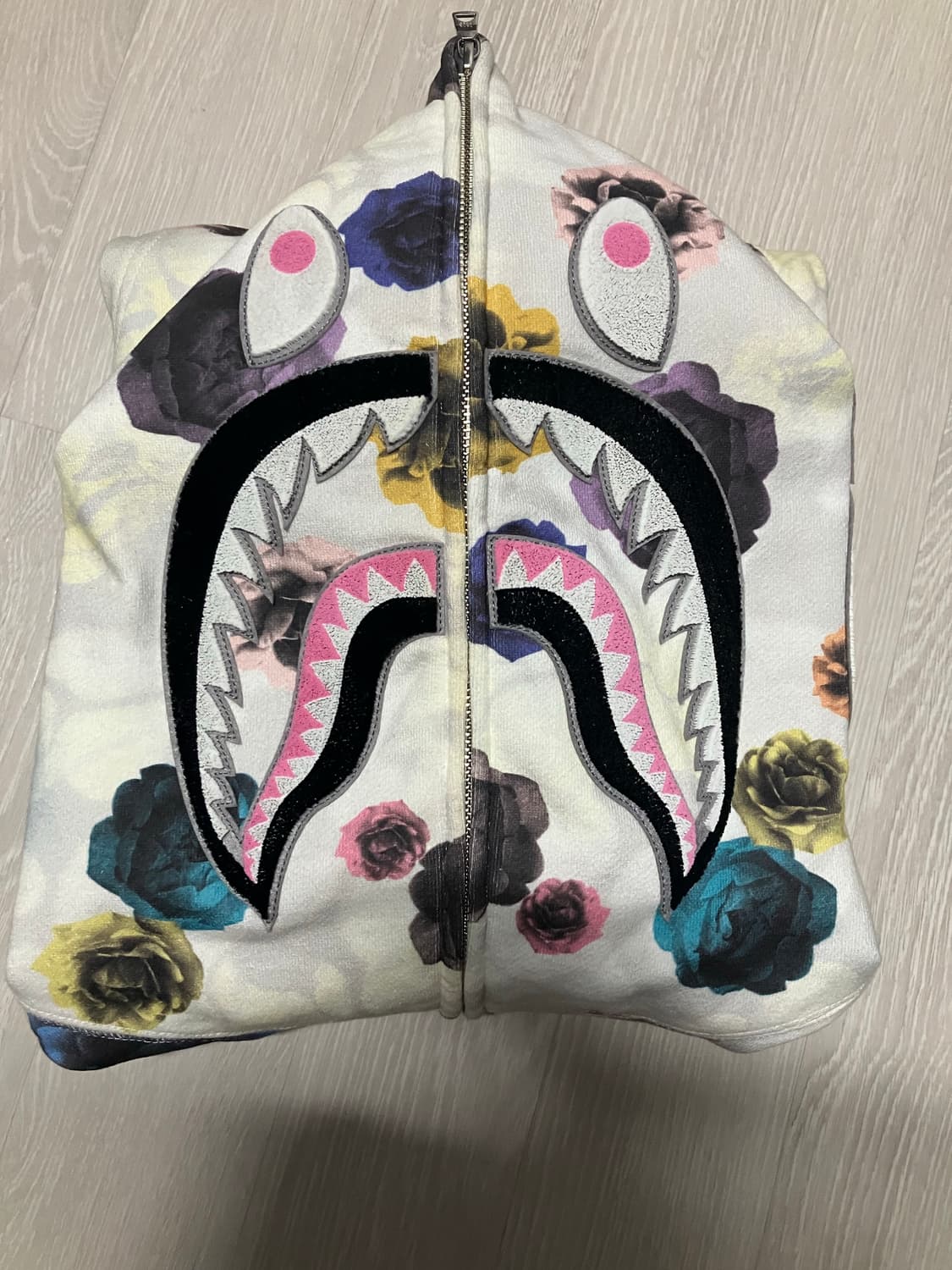 BAPE 베이프 플로랄 샤크 후드 집업 L 상품이미지1