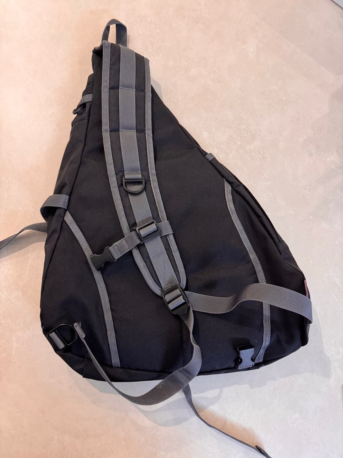 나이스고스트클럽 슬링백 상품이미지2