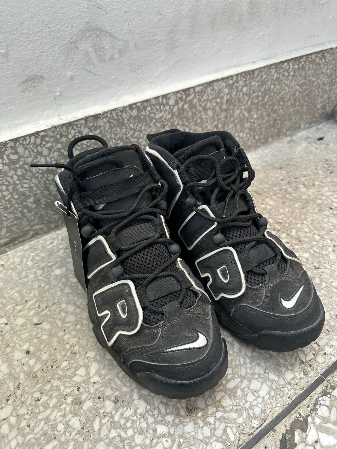 Nike air more uptempo 상품이미지1