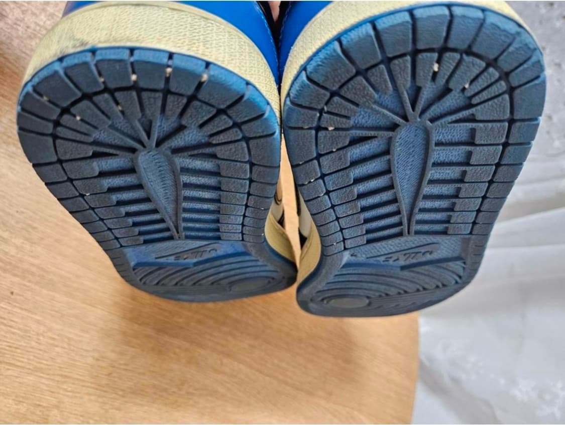 나이키 트래비스 스캇 로우 290 상품이미지8