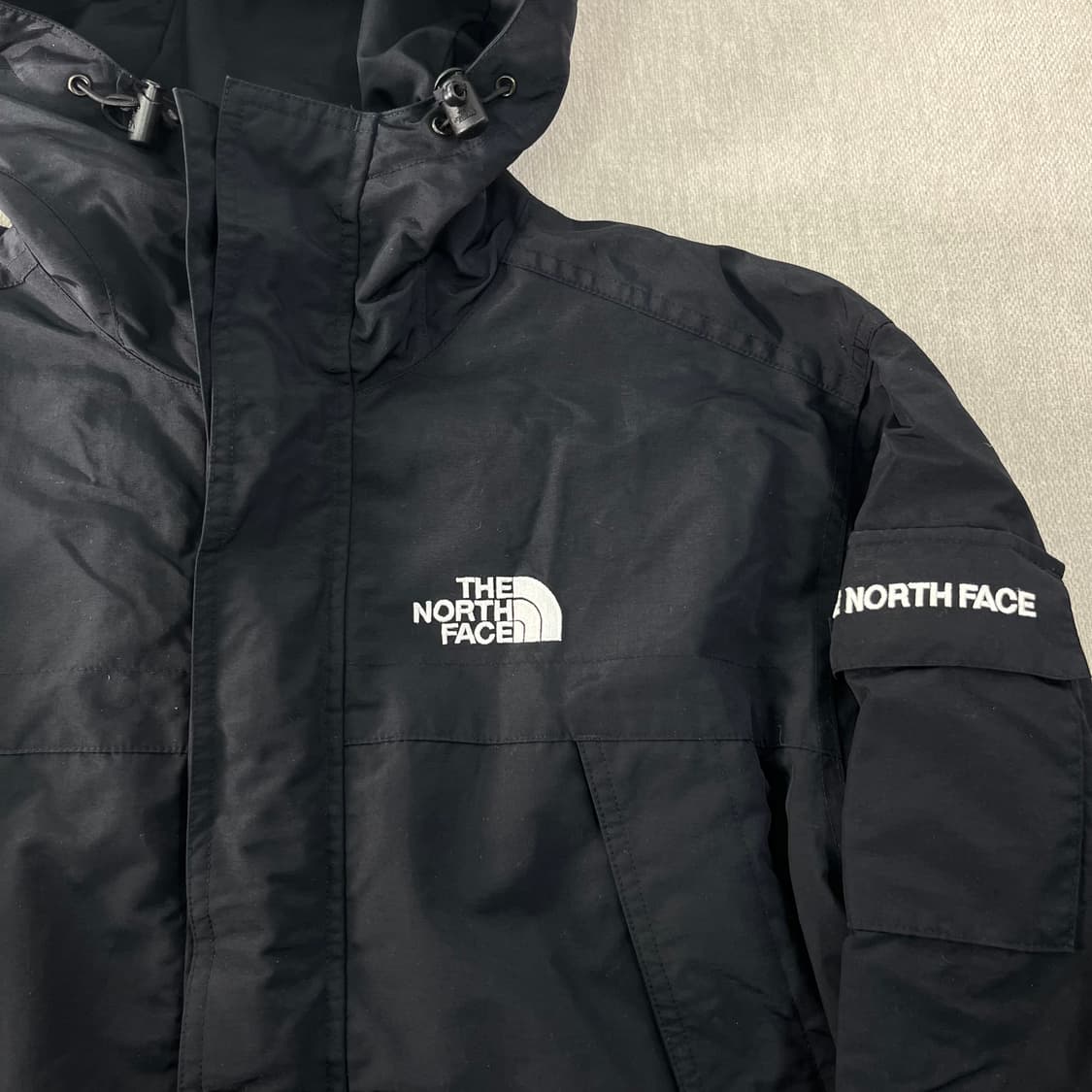 100 노스페이스 사이드로고 바람막이 자켓 상품이미지2