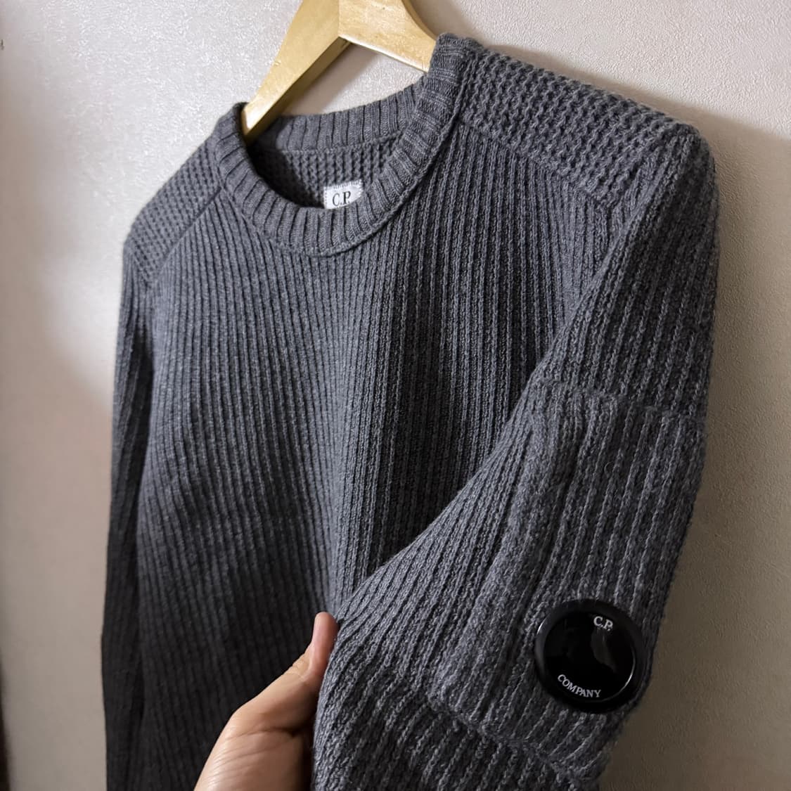C.P컴퍼니 두툼 렌드와팬 라운드넥 니트 48 (남성 95-100) 상품이미지2