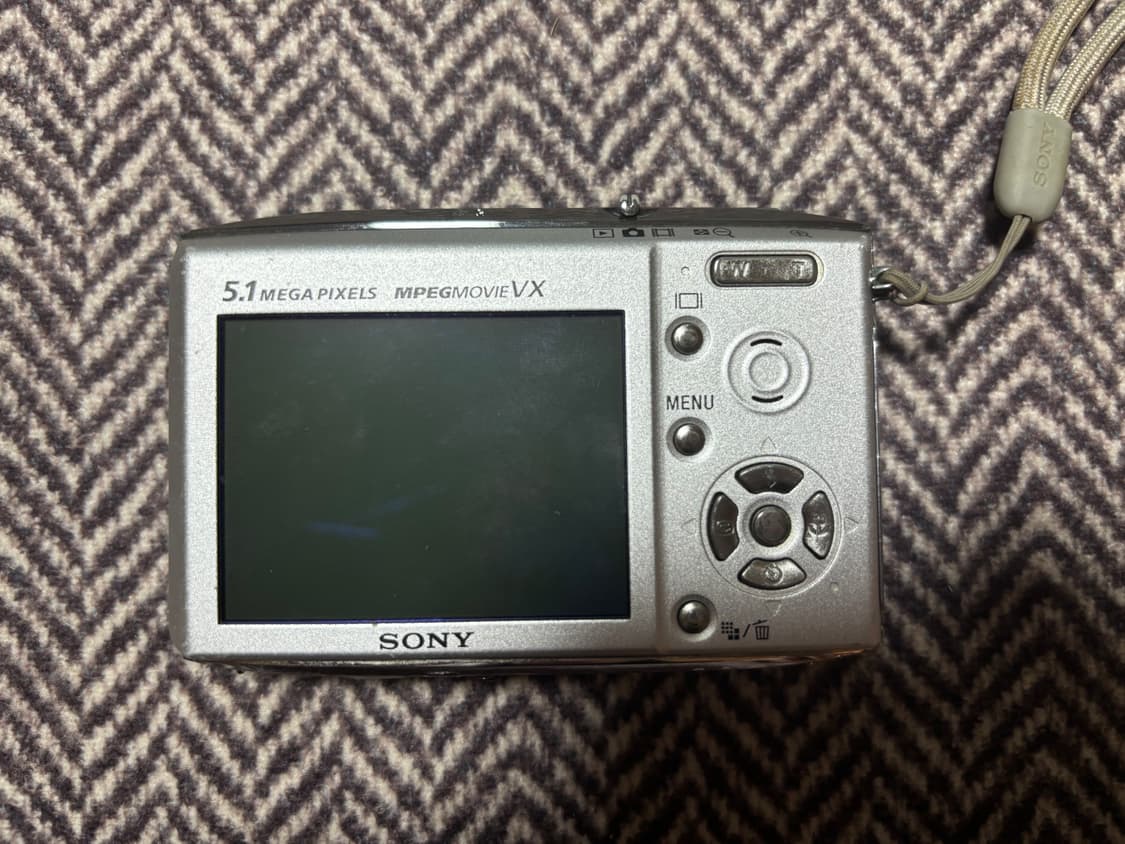 소니 사이버샷 dsc-t5(배터리2개, 메모리스틱2개, 메모리어댑터) 상품이미지4