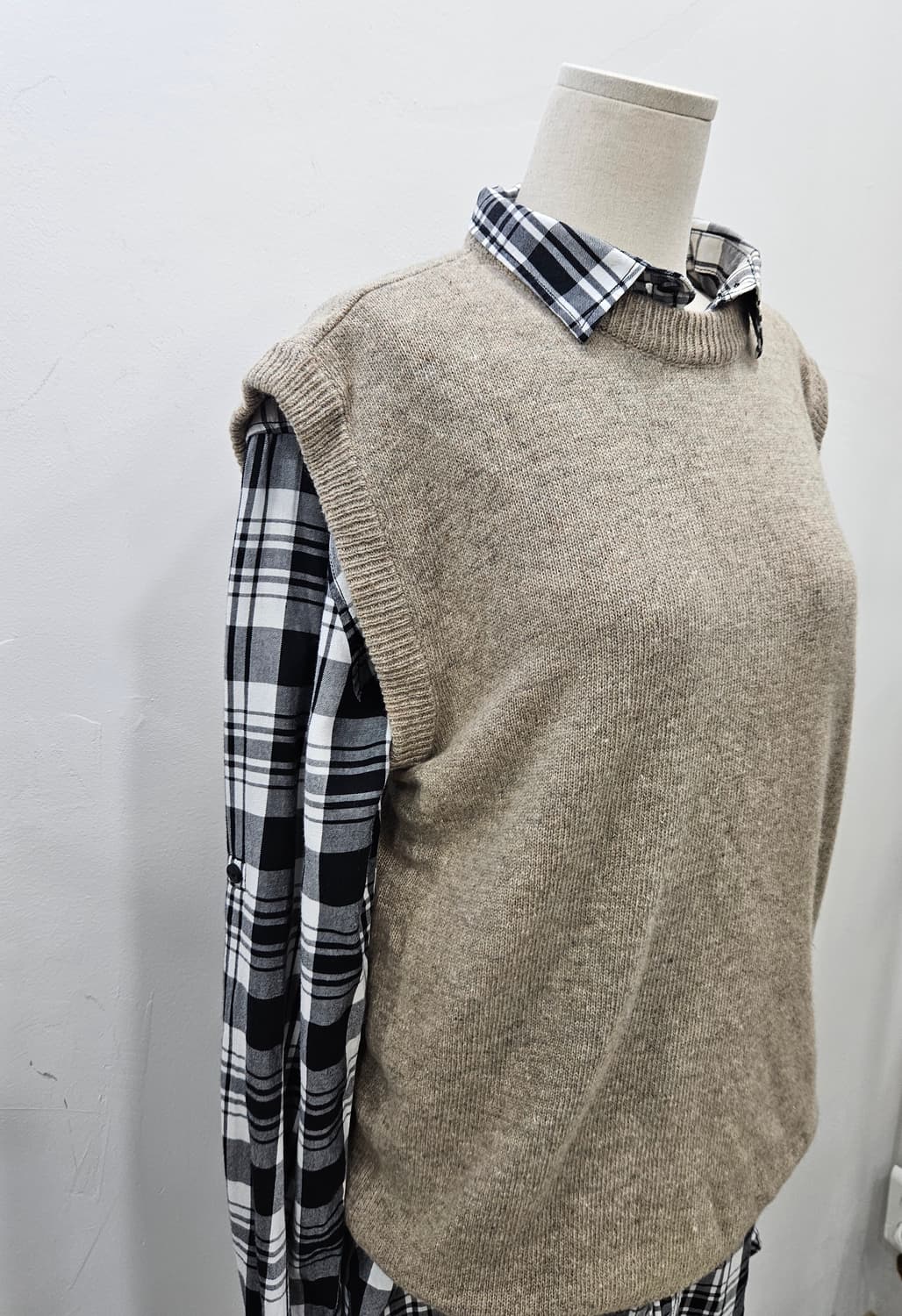 조군샵(JOGUNSHOP) 울혼방 니트 베스트 XL 상품이미지8