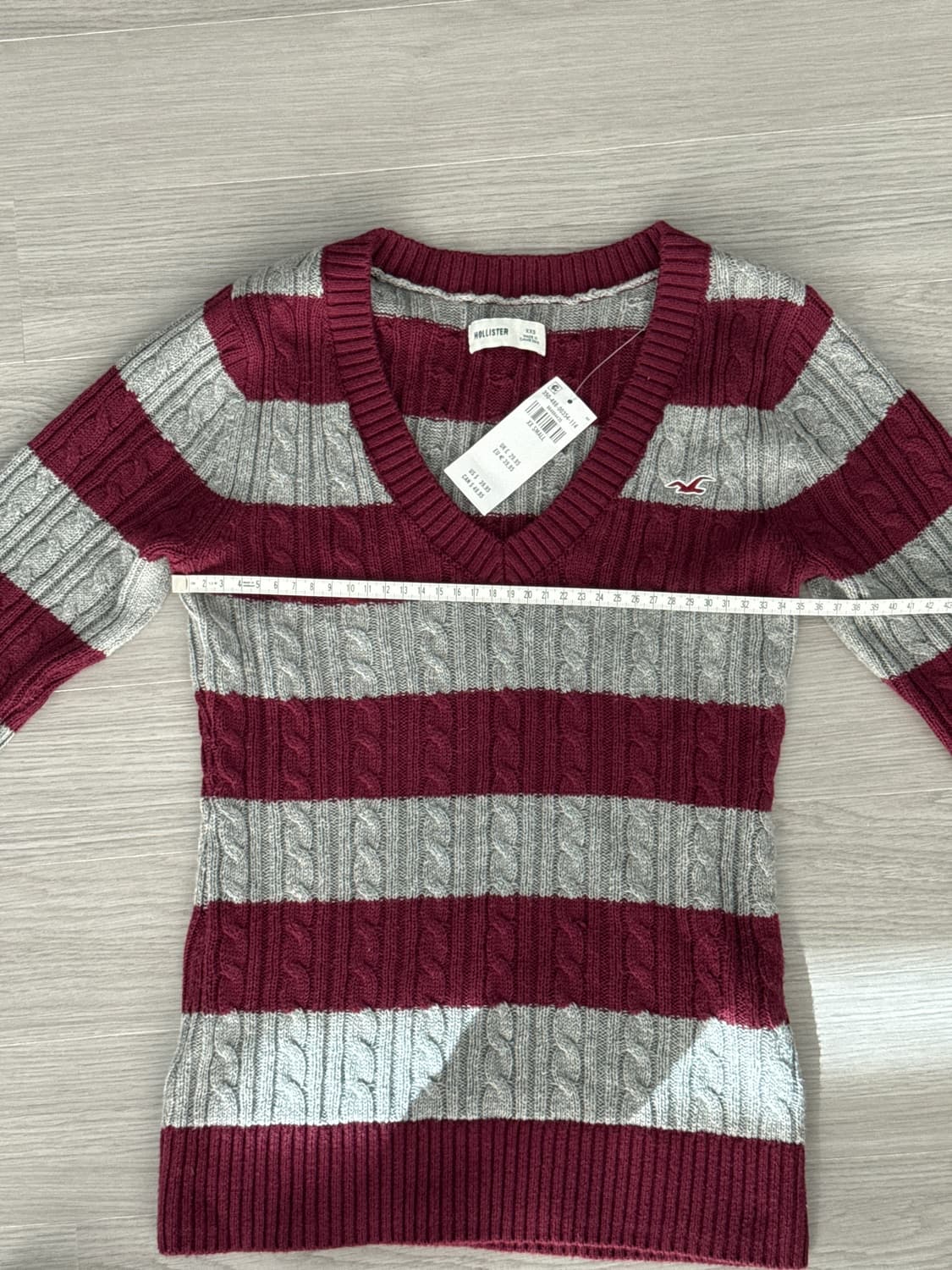 홀리스터 케이블 니트 아이콘 브이넥 스웨터 상품이미지5