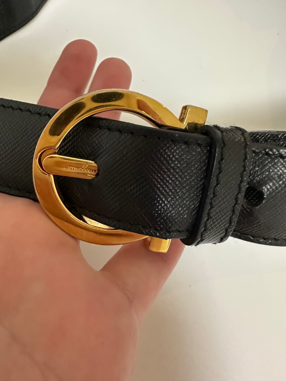 정품 페라가모 트리폴리오 숄더백 상품이미지6