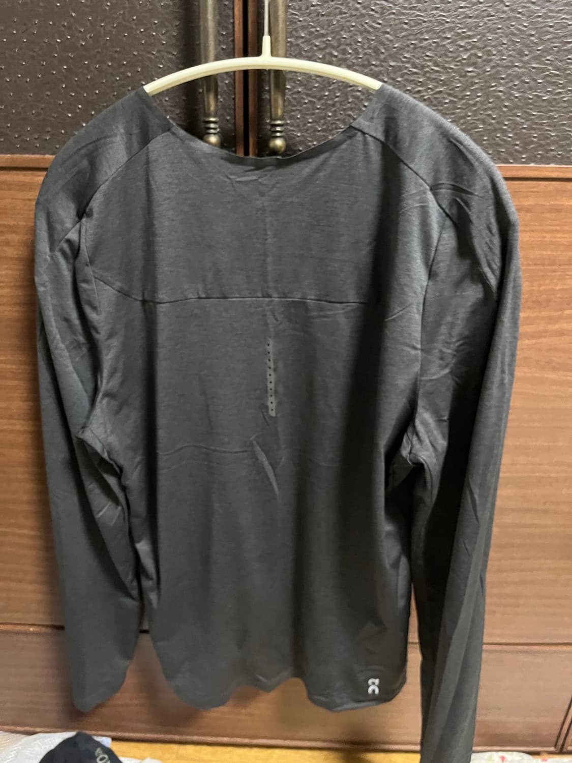 온러닝 퍼포먼스롱티 M 블랙 상품이미지2