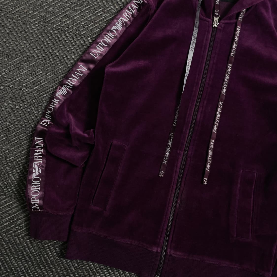 아르마니 y2k 아카이브 벨벳 후디 자켓y 4221 상품이미지4