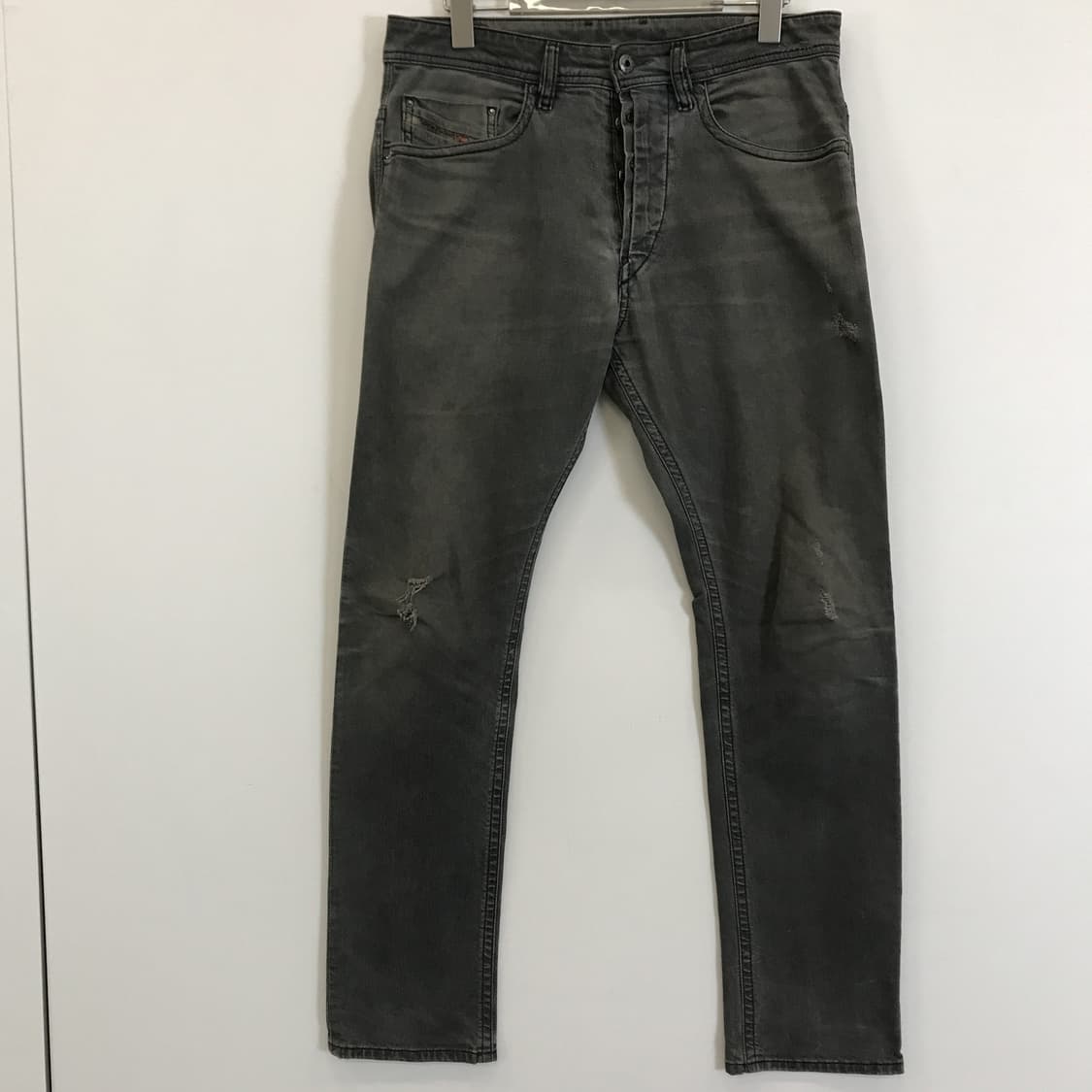 디젤 BRADDOM 이태리 워시드 그레이진 [30x30] 상품이미지1