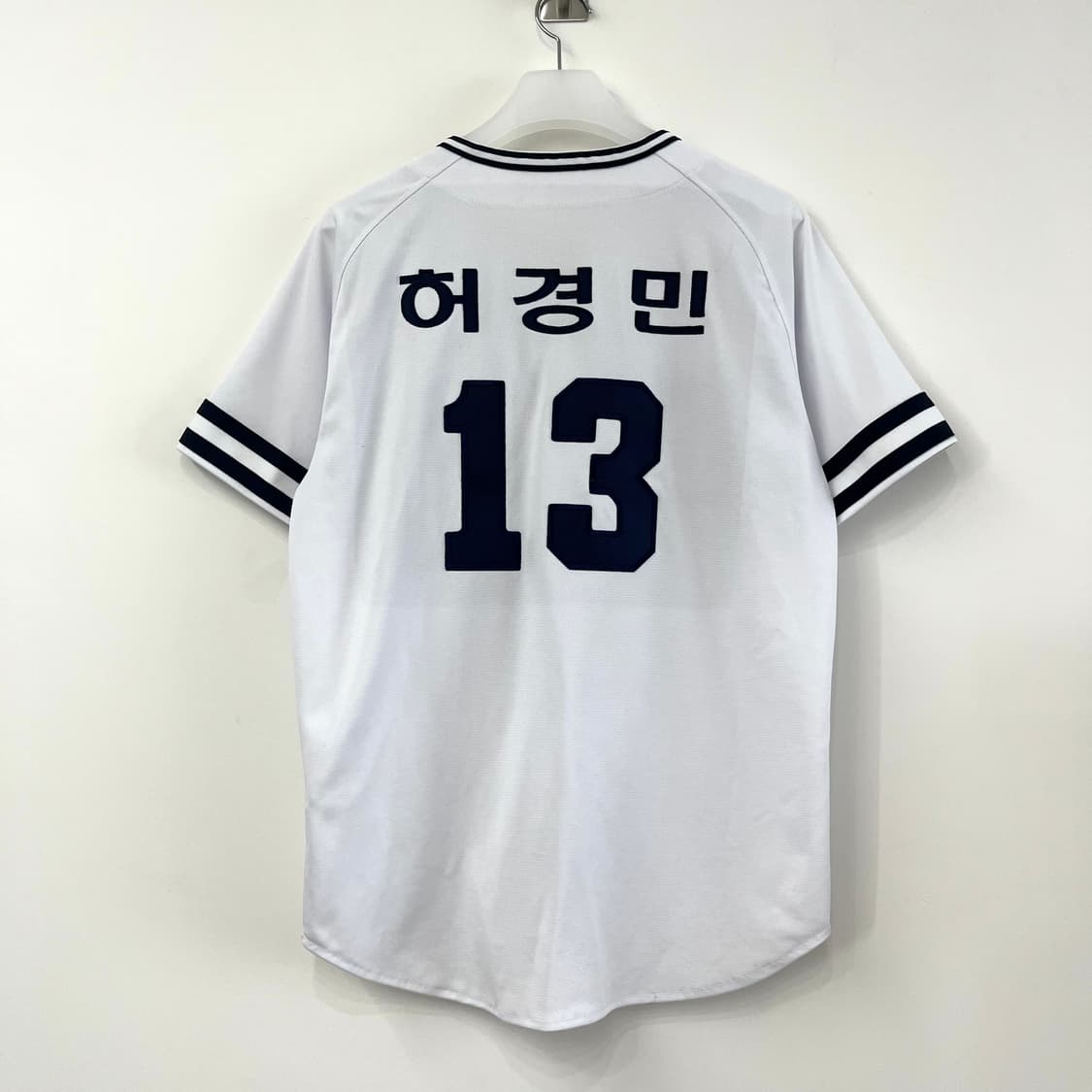 두산베어스 허경민 마킹 레트로 홈 유니폼 상품이미지3