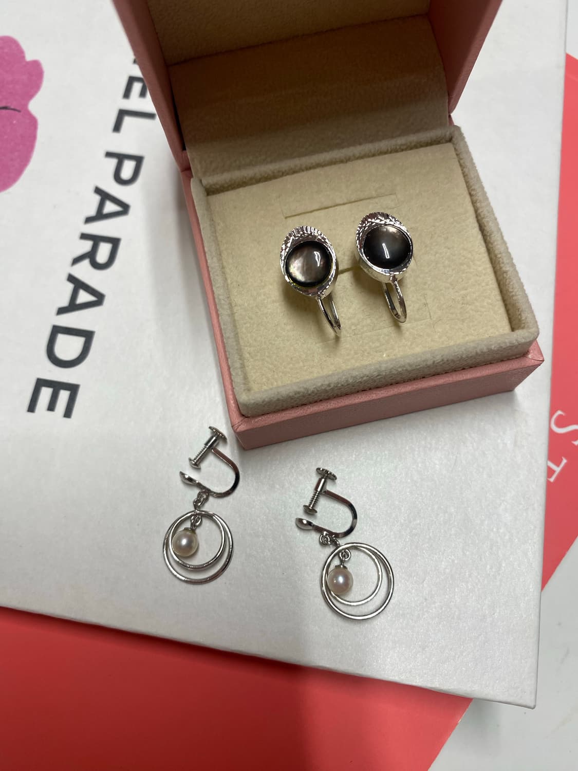 쉘 진주 귀찌형 귀걸이 세트 상품이미지1