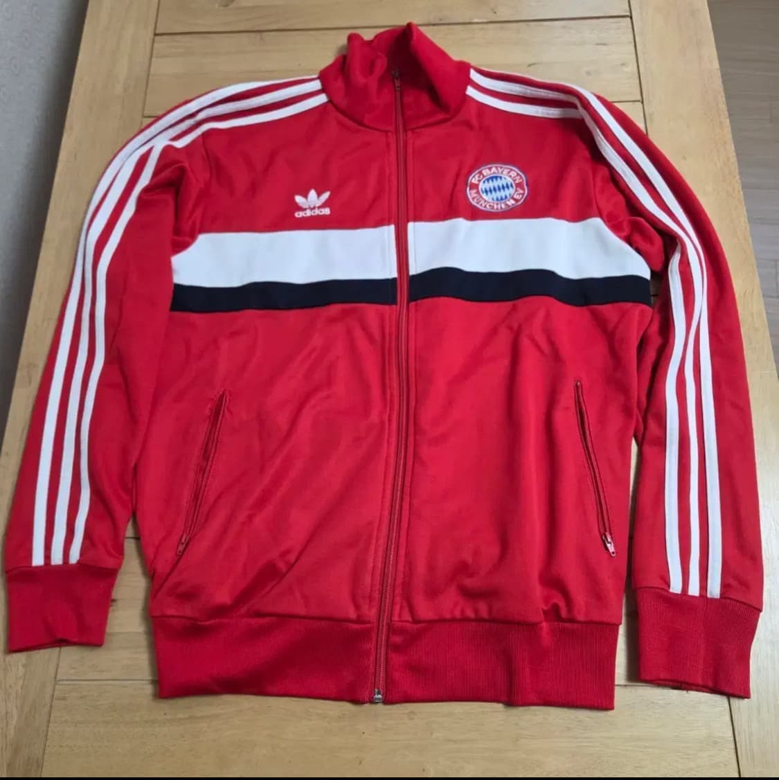 아디다스 바이에른 뮌헨 레드 트랙탑 L/100 상품이미지1