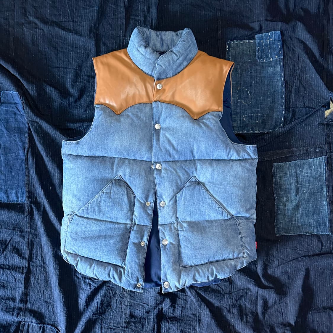 리바이스 덕다운 리버시블 베스트 95 상품이미지1