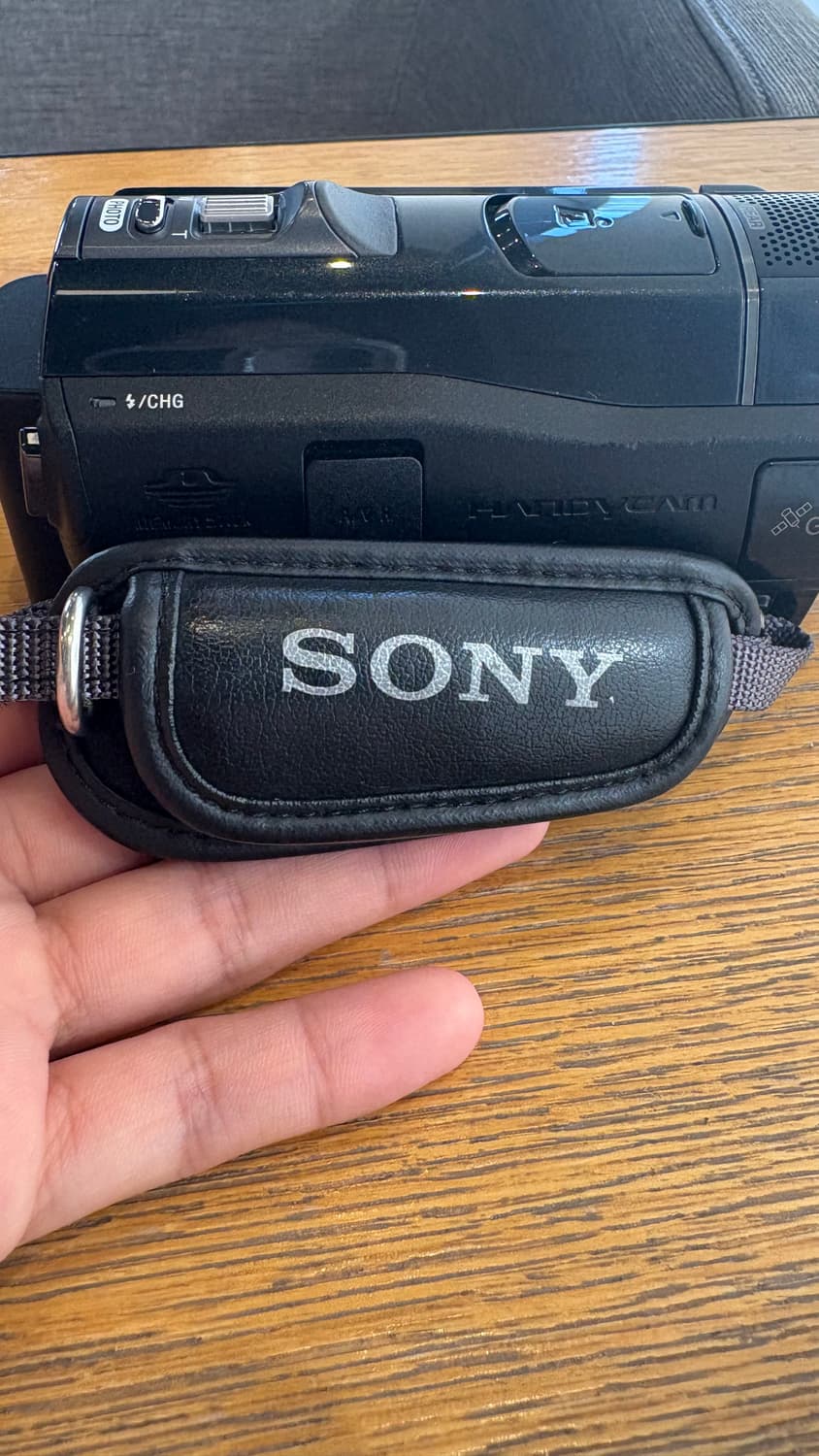 Sony hdr cx 520v (희귀 매물) 캐논,소니 색감 동시 가능! 상품이미지3