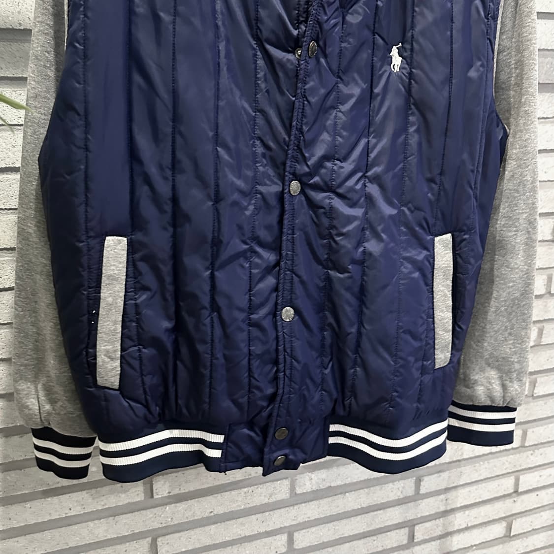 폴로 랄프로렌 바시티 패딩 자켓 풀집업 스냅버튼 디테일 네이비 상품이미지5
