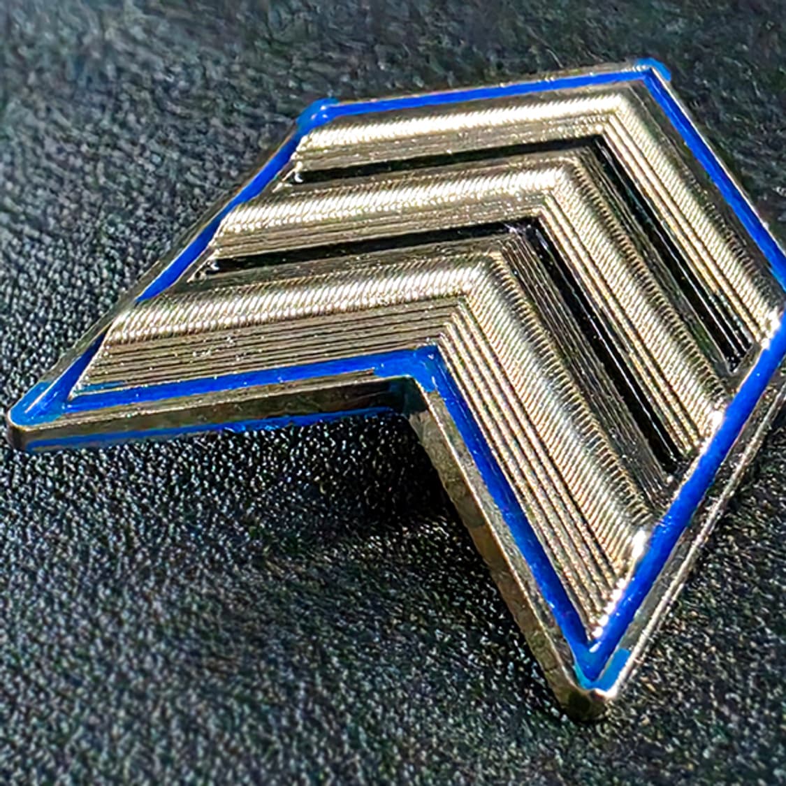 Chevron 브로치 남자 여자 엔틱 빈티지 명품 브이 기하학 엠블럼 상품이미지4